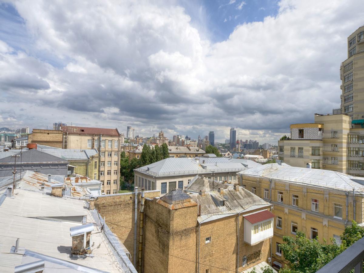 Best Season Apart Hotel Kiew Exterior foto